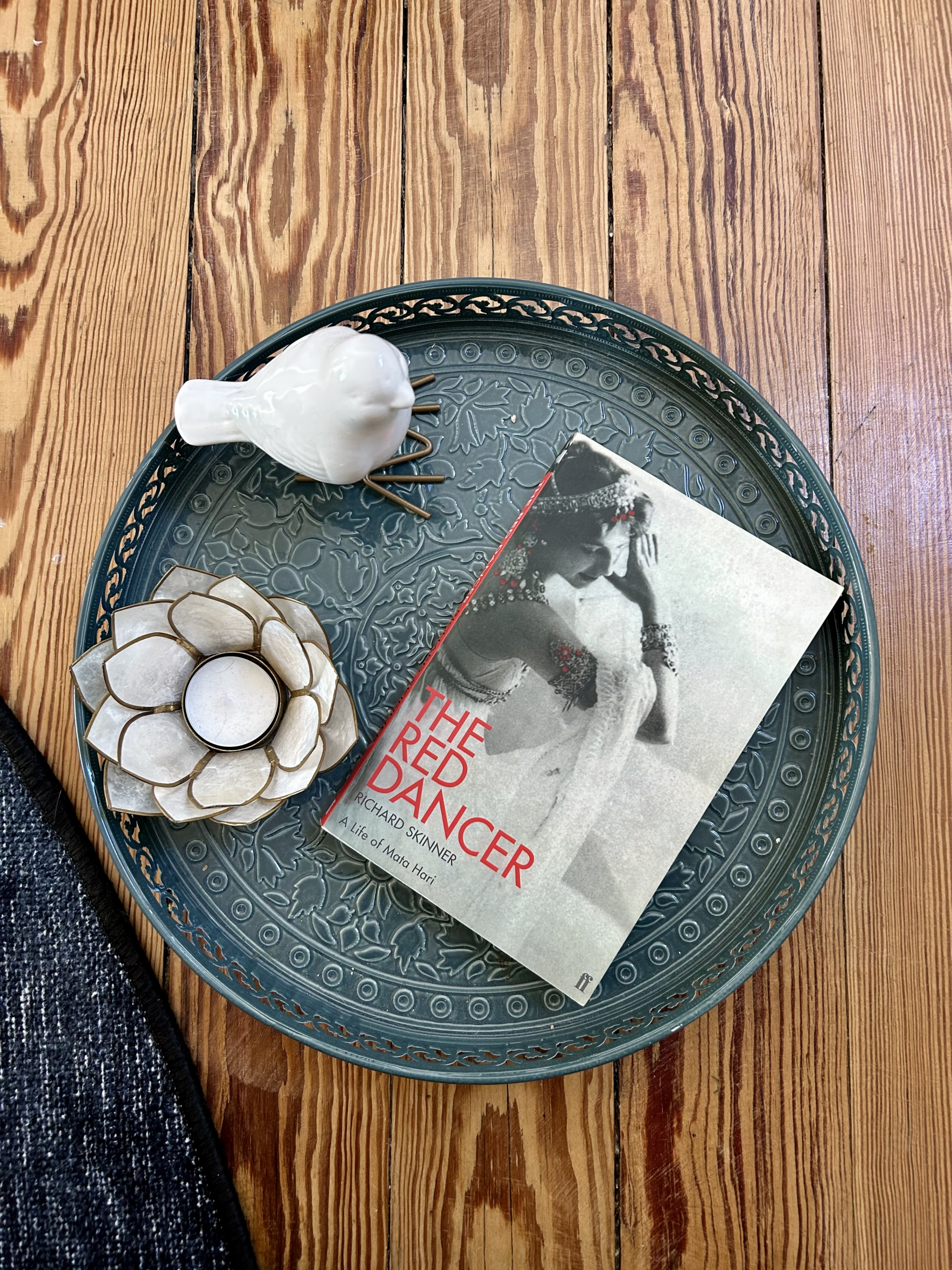 THE RED DANCER