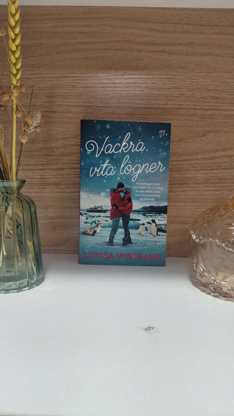 VACKRA, VITA LÖGNER
